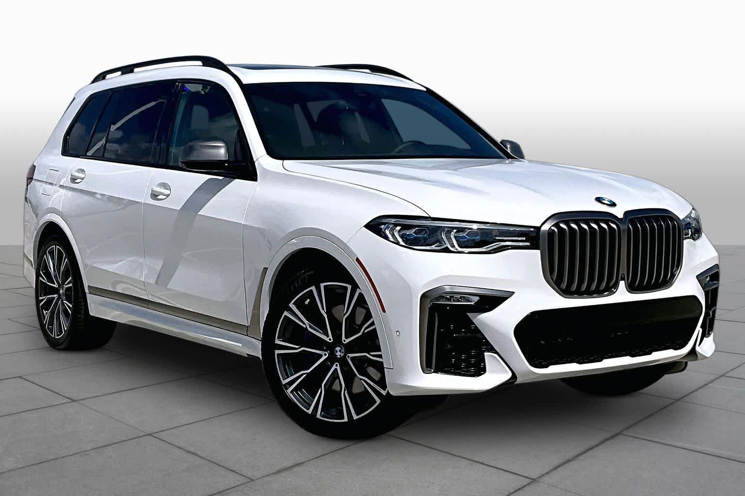 Used 2022 BMW X7 M50i w/ Cold Weather Package AWD/4WD image 2