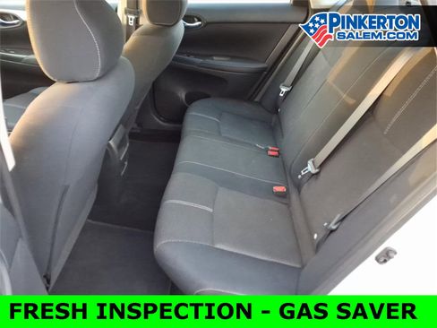 Used 2016 Nissan Sentra S image 12