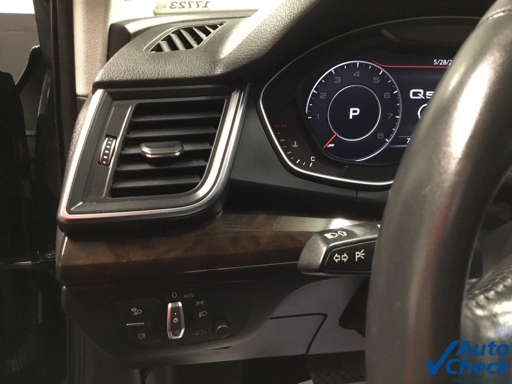 Used 2019 Audi Q5 2.0T Premium Plus w/ Premium Plus Package AWD/4WD image 21