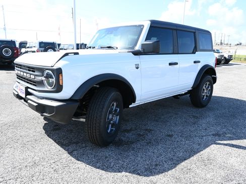 New 2026 Ford Bronco Big Bend AWD/4WD image 8