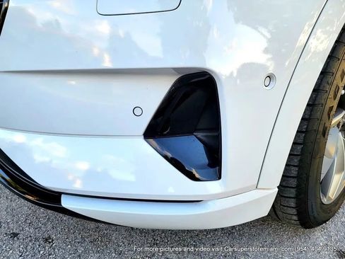 Used 2021 Audi e-tron Premium Plus w/ Premium Plus Package image 89