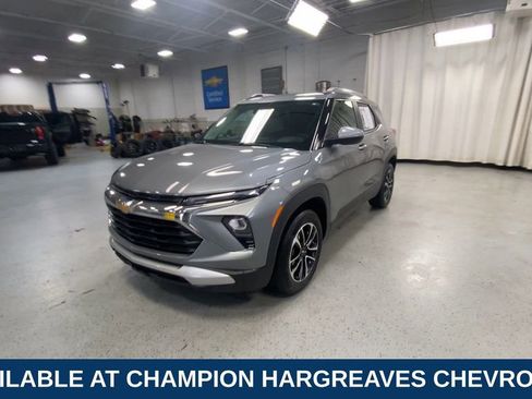 Certified 2024 Chevrolet TrailBlazer LT w/ Convenience Package AWD/4WD image 3