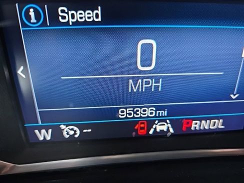 Used 2020 Chevrolet Equinox LT image 10