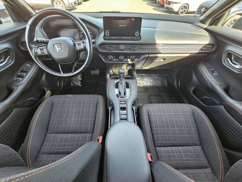 Certified 2025 Honda HR-V Sport image 20