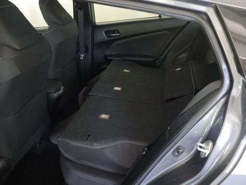 Used 2022 Toyota Prius Prime LE FWD image 20