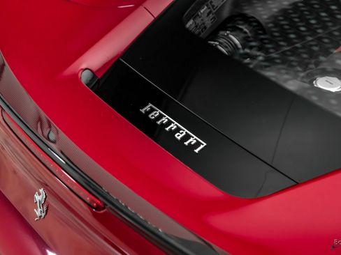 Used 2017 Ferrari 488 GTB RWD image 19
