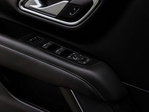 Used 2022 Chevrolet Tahoe LT w/ Luxury Package image 12