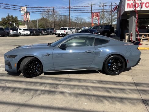 Used 2024 Ford Mustang GT Premium w/ GT Performance Package image 8
