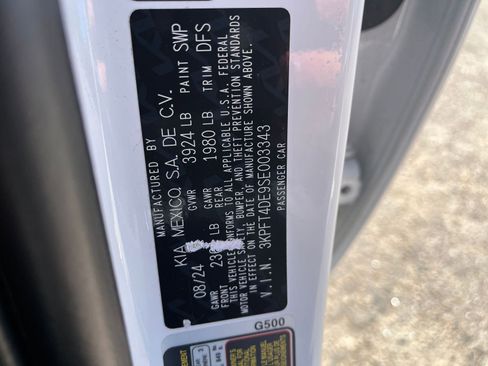 Used 2025 Kia K4 LXS image 27