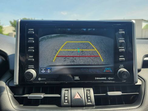 Used 2019 Toyota RAV4 XSE AWD/4WD image 32