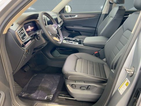 New 2026 Volkswagen Atlas SEL image 5