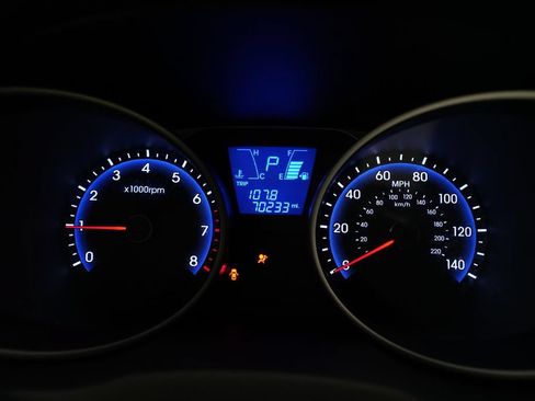 Used 2012 Hyundai Tucson GLS AWD/4WD image 2