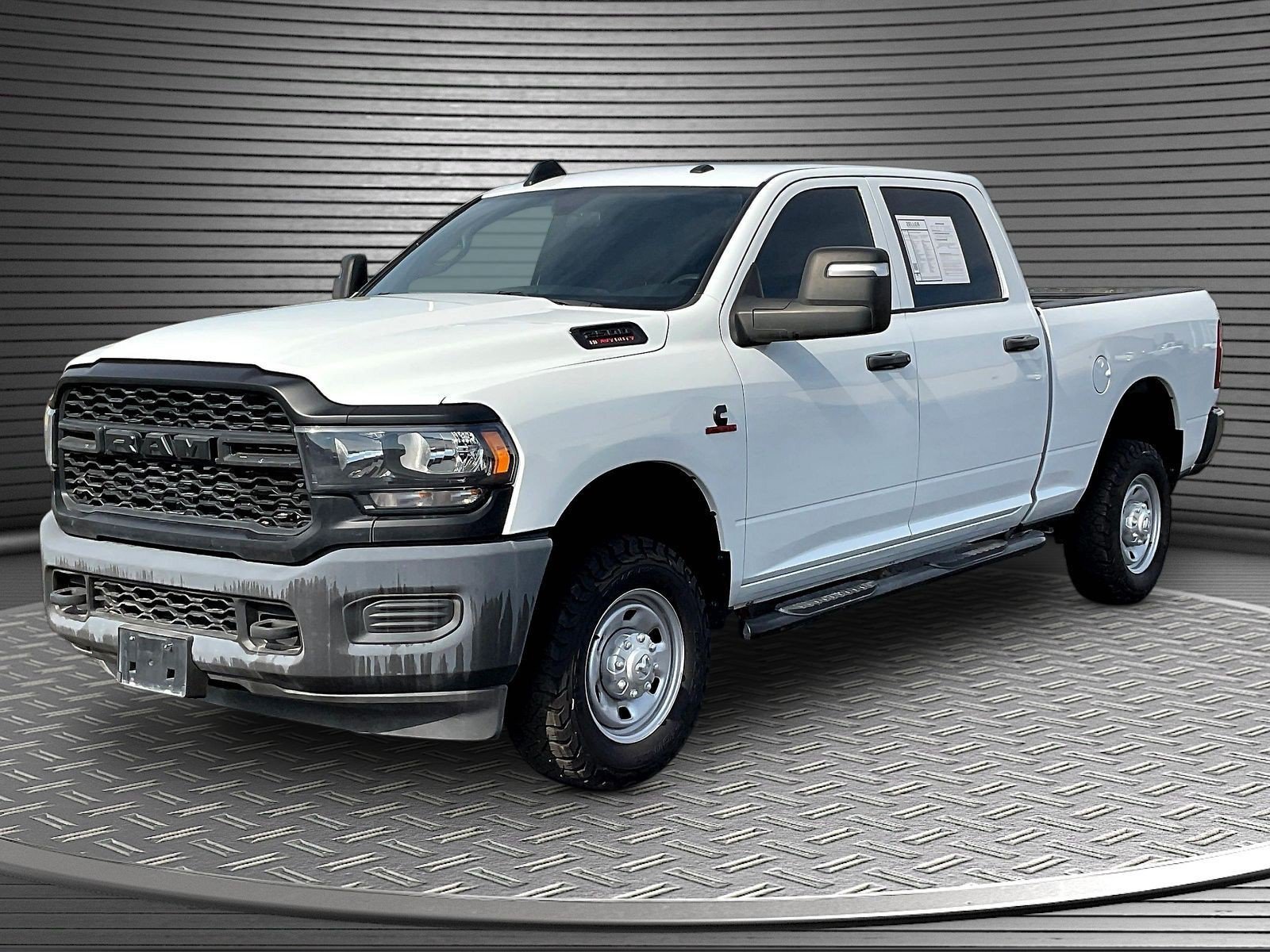 Used 2023 RAM 2500 Tradesman AWD/4WD image 3