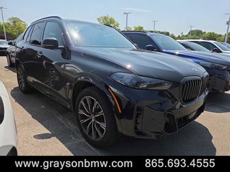 Used 2026 BMW X5 xDrive40i w/ M Sport Package AWD/4WD video 1