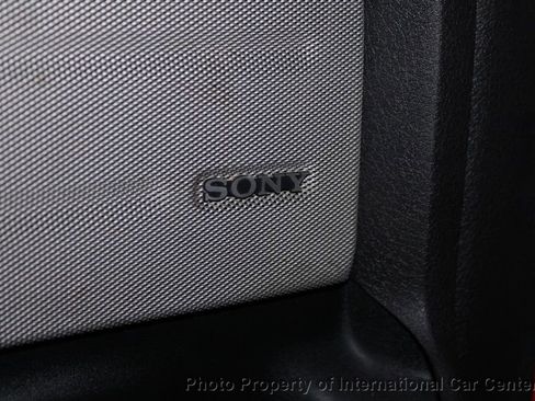 Used 2010 Ford F150 Raptor image 17