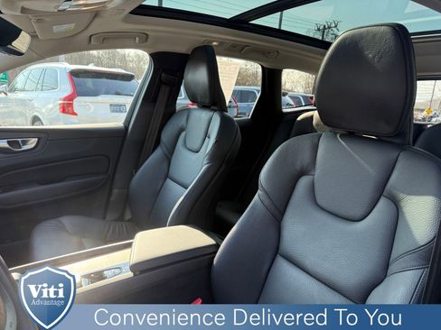 Used 2023 Volvo XC60 B5 Plus w/ Climate Package image 18