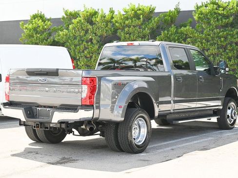 Used 2022 Ford F350 XL w/ STX Appearance Package AWD/4WD image 4