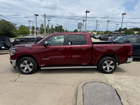 Used 2023 RAM 1500 Laramie AWD/4WD image 9