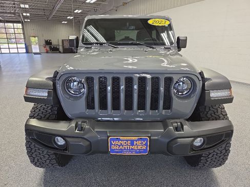 Used 2023 Jeep Wrangler Unlimited Sport AWD/4WD image 2