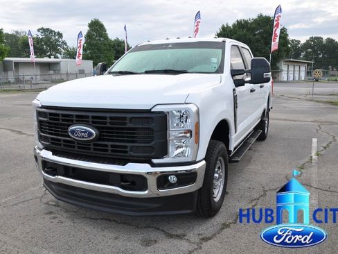 Used 2024 Ford F250 XL w/ XL Chrome Package AWD/4WD image 1