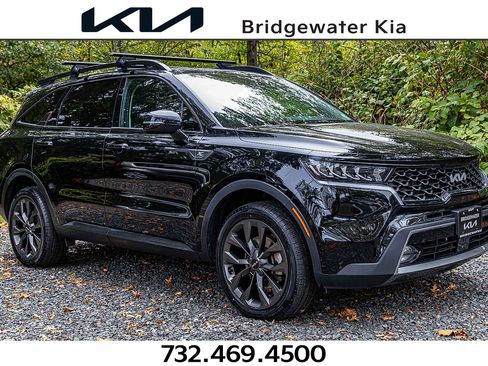 Certified 2022 Kia Sorento X-Line EX image 1
