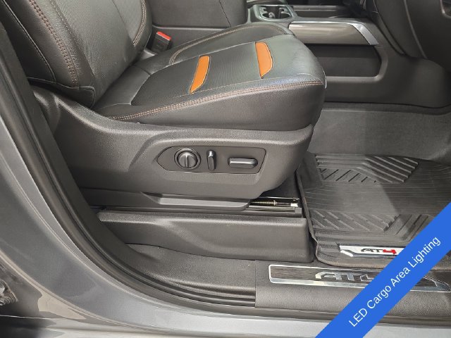 Used 2020 GMC Sierra 1500 AT4 w/ AT4 Premium Package AWD/4WD image 13