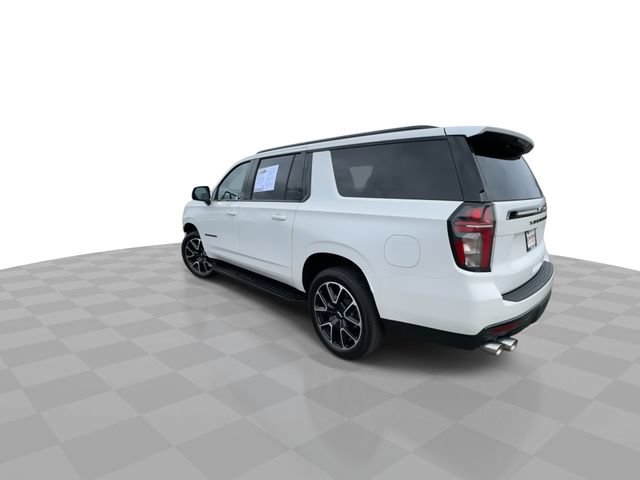 Used 2023 Chevrolet Suburban RST w/ Sport Performance Package AWD/4WD image 6