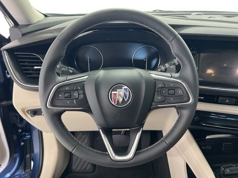 Used 2023 Buick Envision Preferred image 10