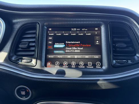 Used 2017 Dodge Challenger GT image 5