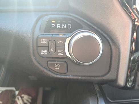 Used 2025 RAM 1500 Big Horn AWD/4WD image 19