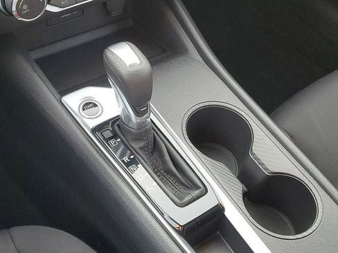 Used 2025 Nissan Altima 2.5 S image 22