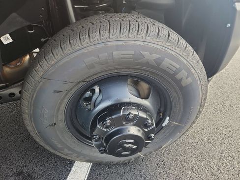 New 2026 RAM 3500 Tradesman AWD/4WD image 22