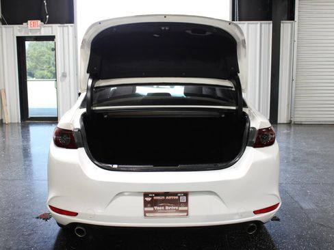 Used 2020 MAZDA MAZDA3 Sedan FWD image 35