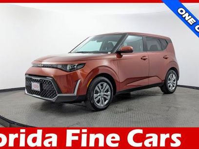 Used 2023 Kia Soul LX