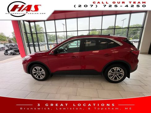 Used 2022 Ford Escape SEL AWD/4WD image 2