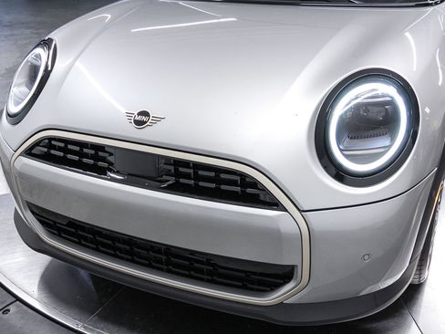New 2026 MINI Cooper 2-Door Hardtop image 11