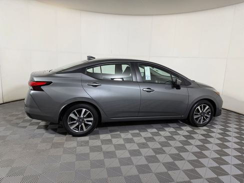 Used 2025 Nissan Versa SV FWD image 7