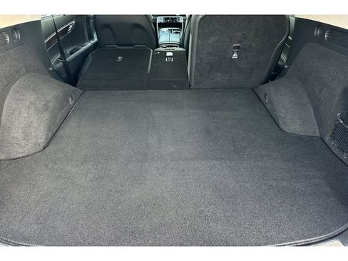 Used 2024 Genesis GV80 2.5T image 17