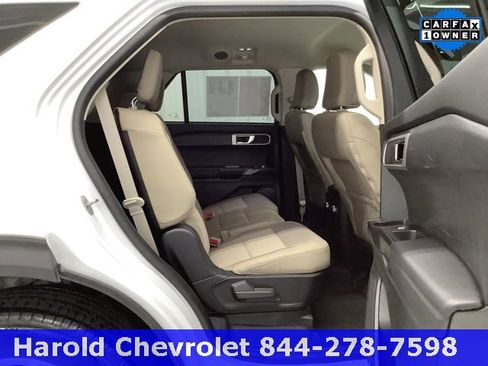 Used 2023 Ford Explorer 4WD image 9
