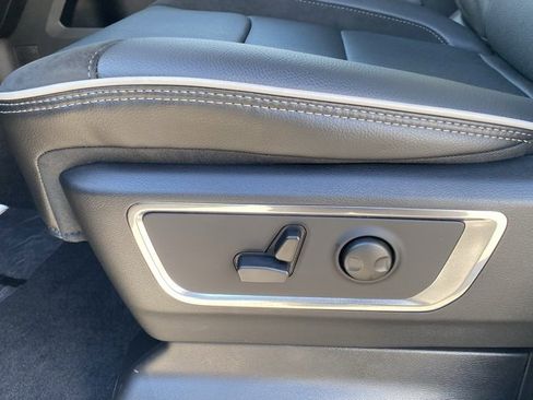 New 2026 RAM 1500 Laramie image 17