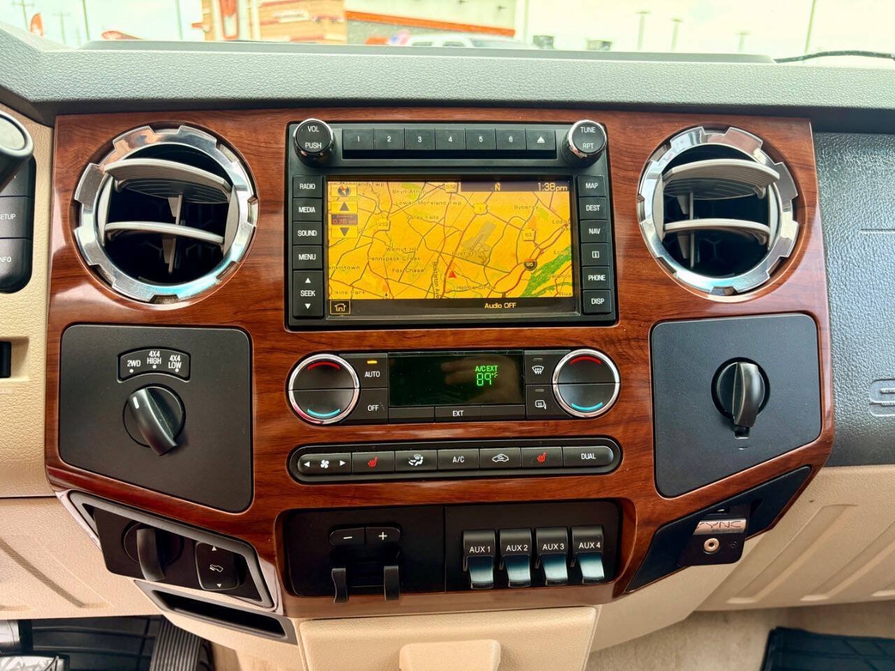 Used 2010 Ford F250 King Ranch AWD/4WD image 13