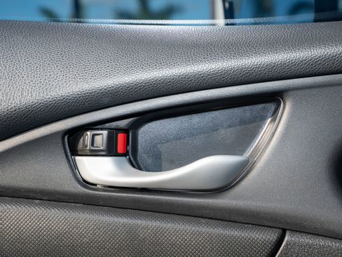 Certified 2019 Honda Civic LX image 25