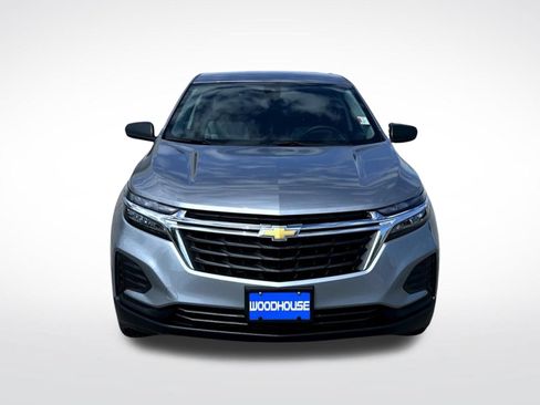 Certified 2024 Chevrolet Equinox LS w/ LS Convenience Package AWD/4WD image 3