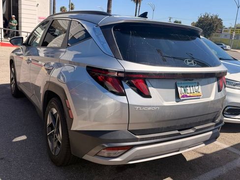 Used 2025 Hyundai Tucson SEL FWD image 4