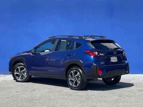 Used 2025 Subaru Crosstrek 2.5i Premium AWD/4WD image 3