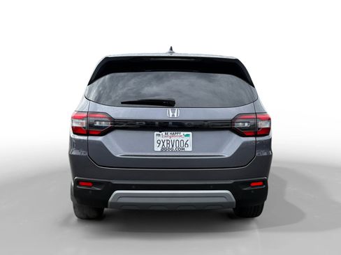 Used 2024 Honda Pilot EX-L image 4