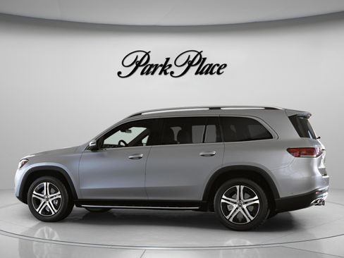 Certified 2022 Mercedes-Benz GLS 450 4MATIC image 9