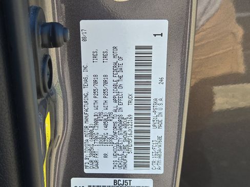 Used 2018 Toyota Tundra SR5 w/ SR5 Upgrade Package RWD image 31