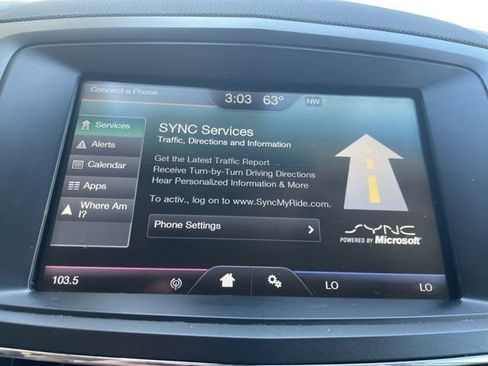 Used 2014 Lincoln MKT FWD image 33