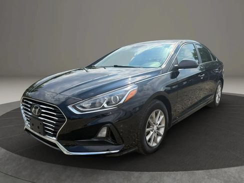 Used 2019 Hyundai Sonata SE FWD image 1